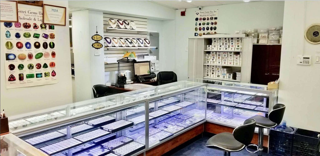 Natural Gemstones & Jewelry Shop in New York City