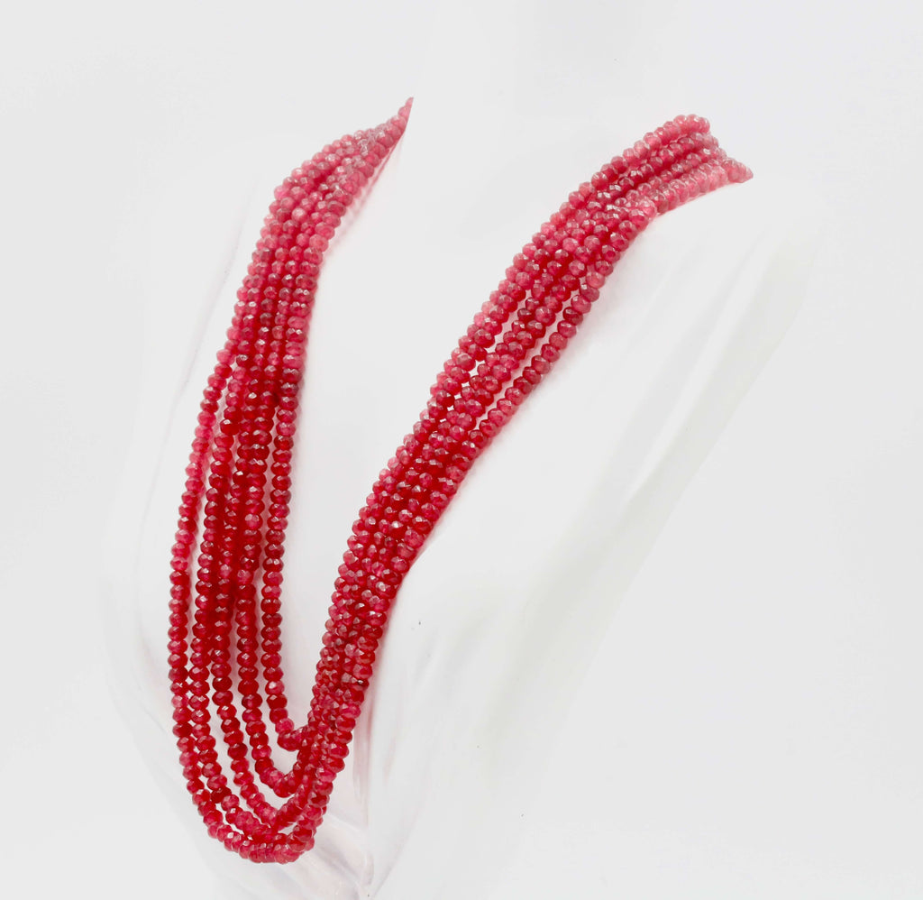 Adjustable Red Quartz Stone Necklace: Stylish Jewelry