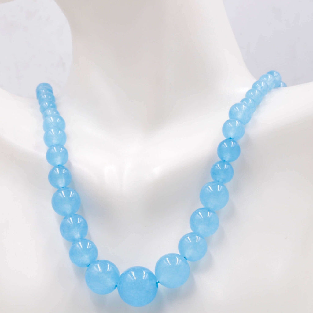 Beaded Blue Quartzite Jewelry: Polished Gemstone Beauty