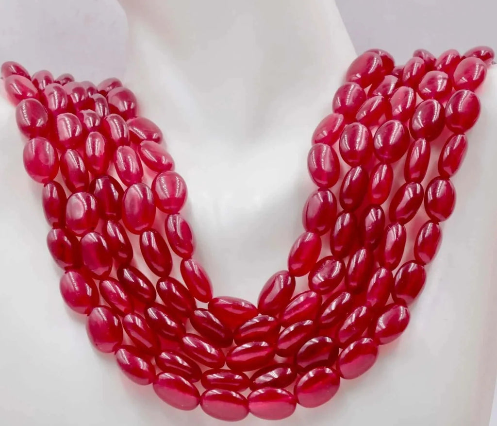 Quartz Gemstone Necklace: Exquisite Red Beauty